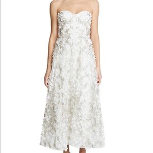 Marchesa Notte 3D Strapless Gown - White size 0